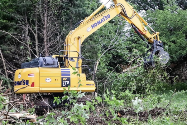land-clearing-service1